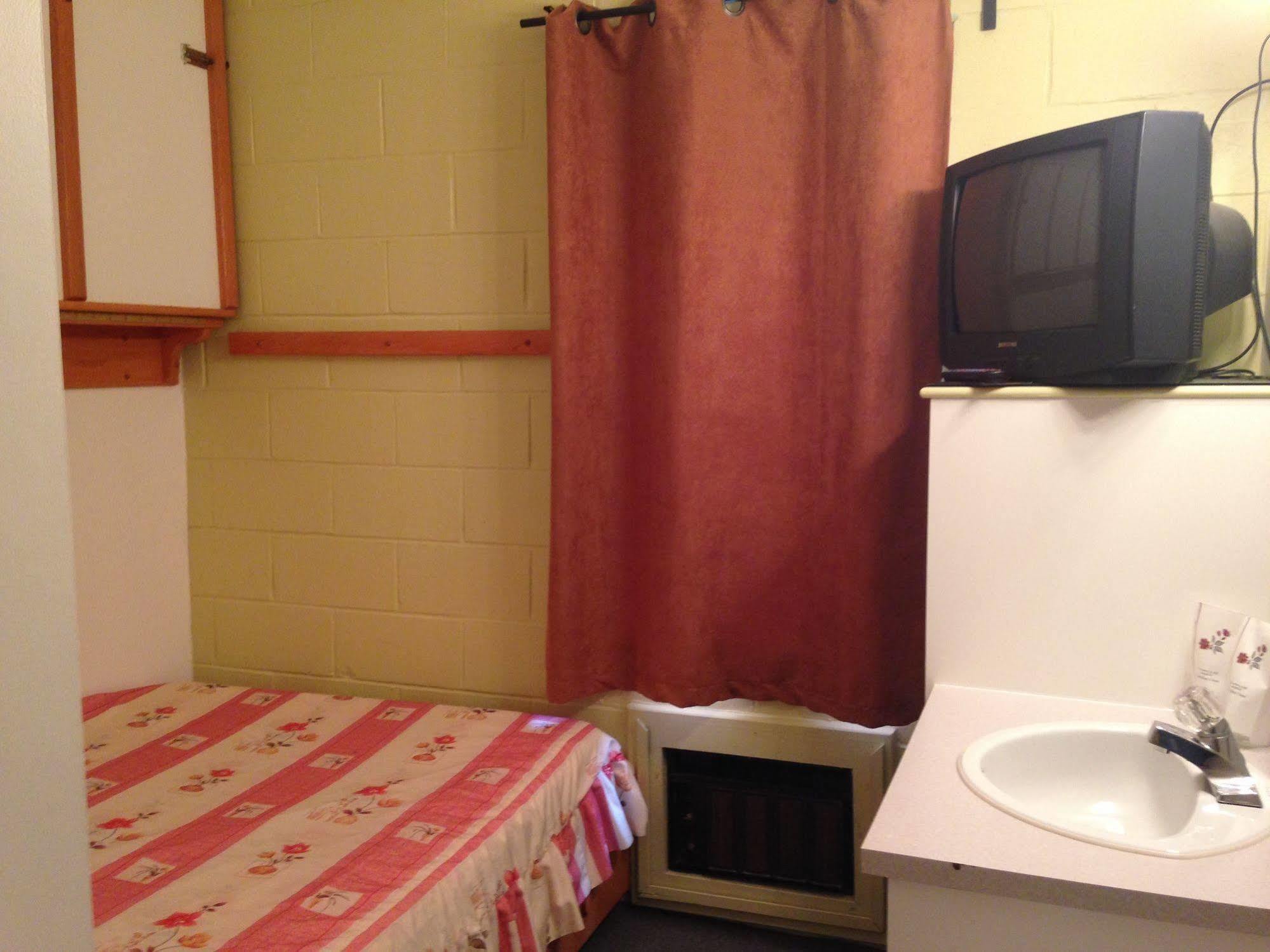 Motel Econonuit Sherbrooke Exteriér fotografie